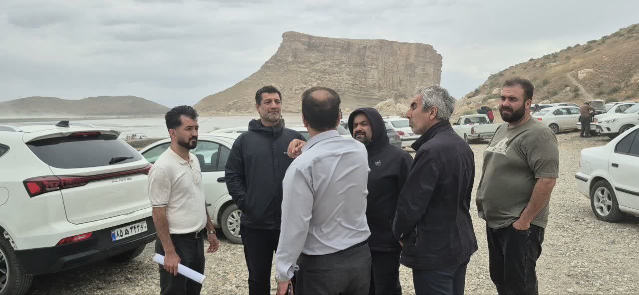 پیام آذری