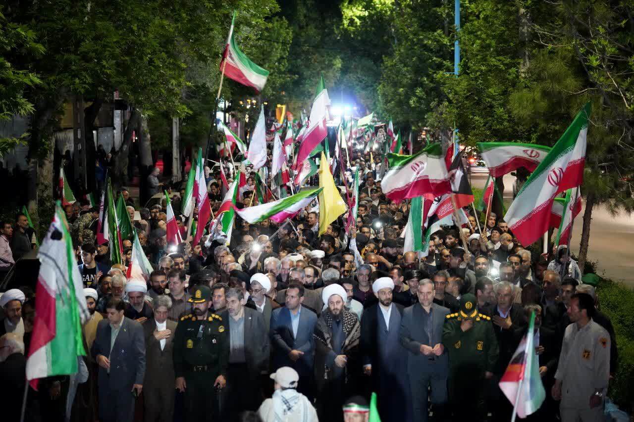 خویی‌ها بیش از نود شب پای آرمان‌های انقلاب ایستاده‌اند