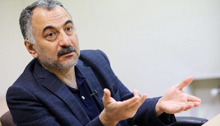 لیلاز: نباید به ‌دنبال کسب درآمد مستقیم از تنگه هرمز باشیم