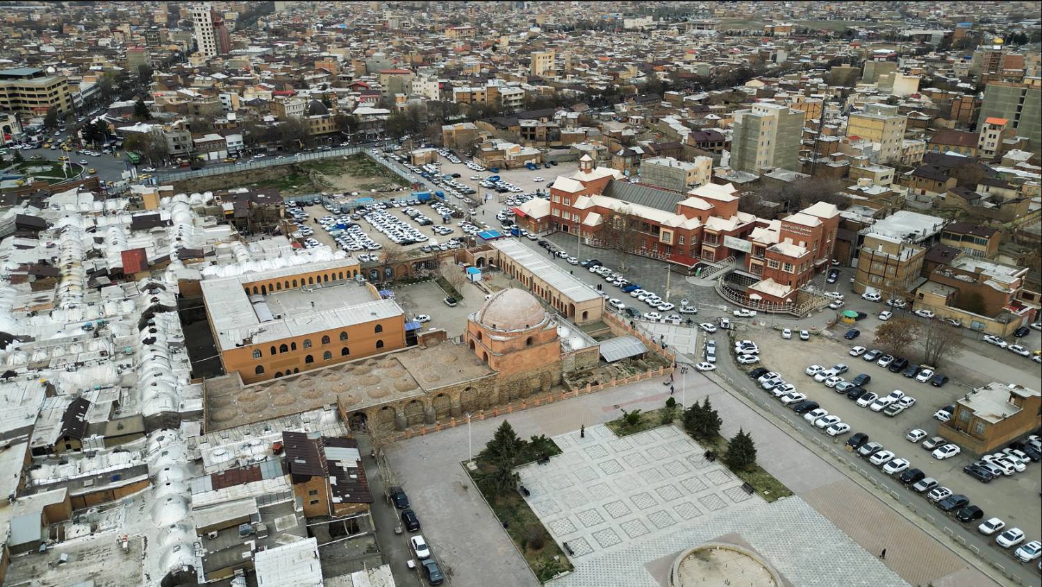 پیام آذری