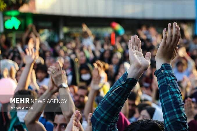 پیام آذری