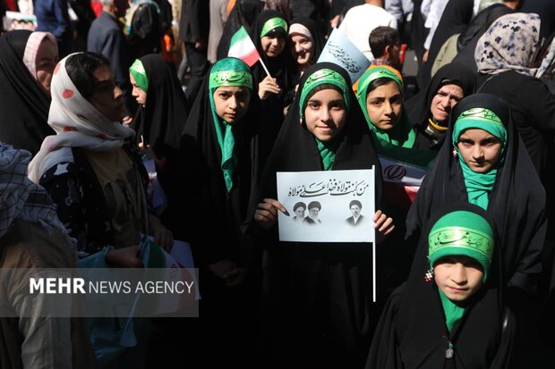 پیام آذری