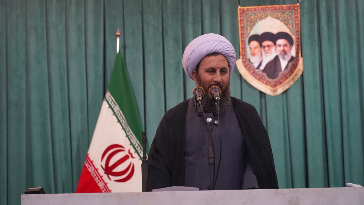 امام جمعه خوی بر تقویت وحدت، تقوا و خدمت‌رسانی به مردم تاکیدکرد