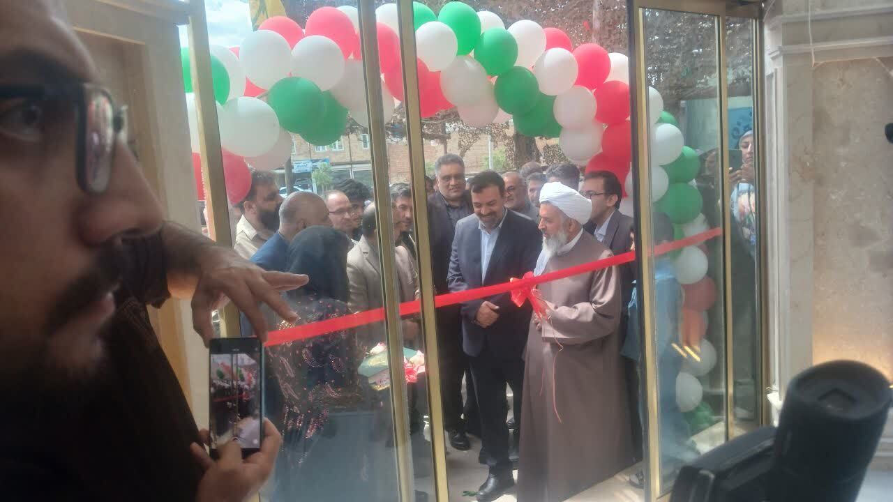 پیام آذری