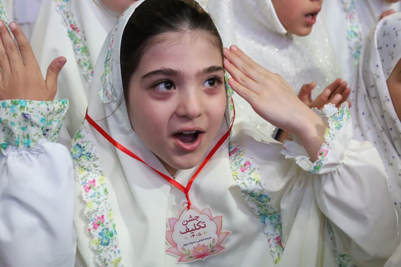 پیام آذری