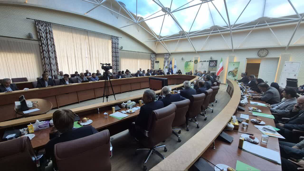 پیام آذری