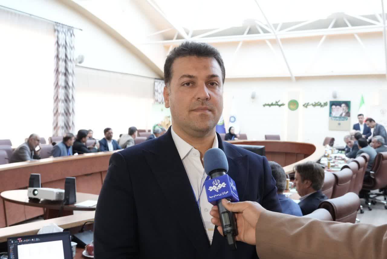 پیام آذری