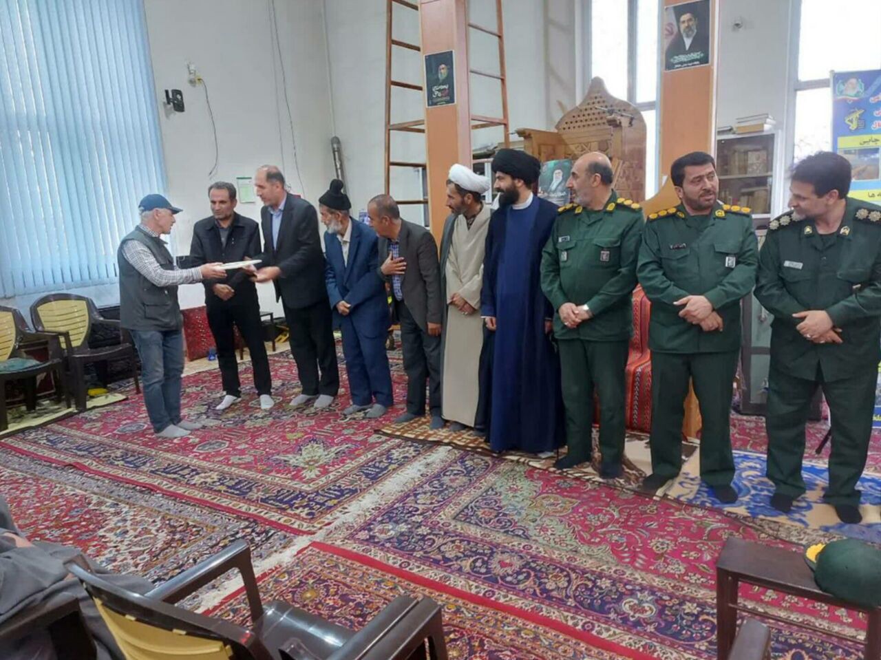 تجلیل از برگزیدگان جشنواره اسوه بسیج خلخال