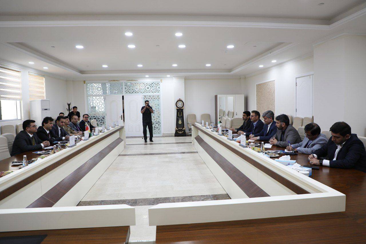 پیام آذری