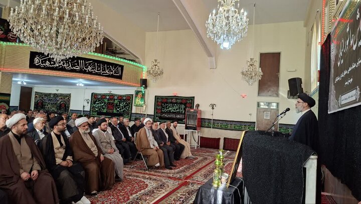 پیام آذری