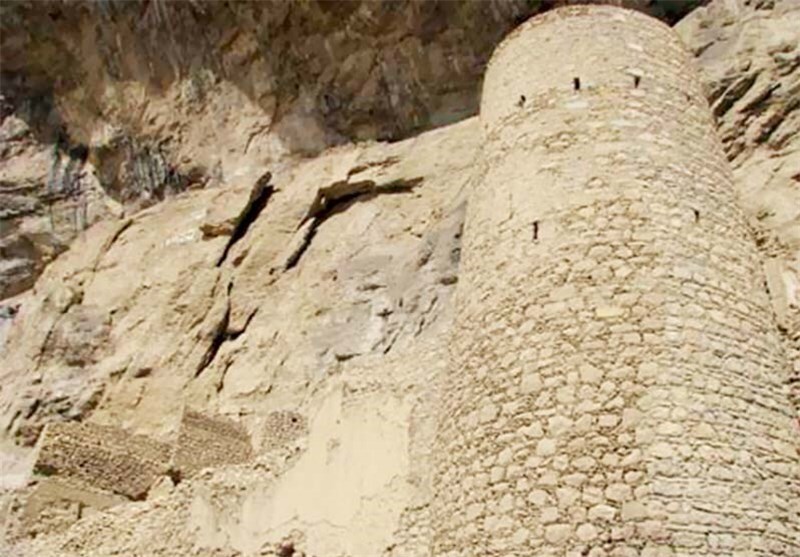 پیام آذری