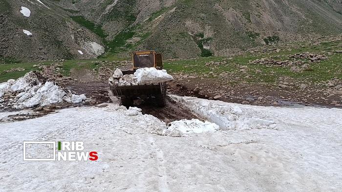 برف‌روبی ایل راه‌ها با کوچ عشایر شمال غرب به مراتع سهند