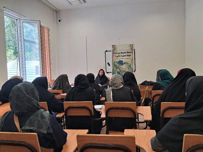 برگزاری کارگاه آموزشی فرهنگ سازی و کاهش پلاستیک برای بانوان اردبیلی