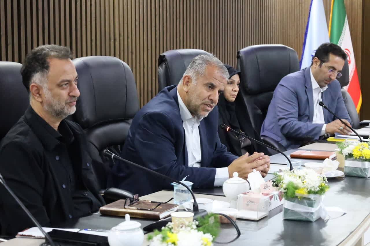 پیام آذری