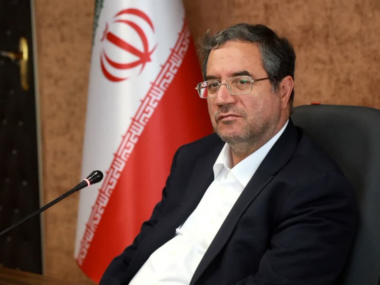 صادرات روزانه  ۳۵۰ کانتینر کالا از مرز‌های آذربایجان غربی به عراق