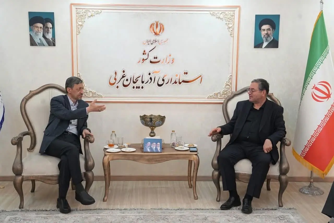 برگزاری نشست مشترک استاندار آذربایجان‌غربی و رئیس ستاد اجرایی فرمان امام