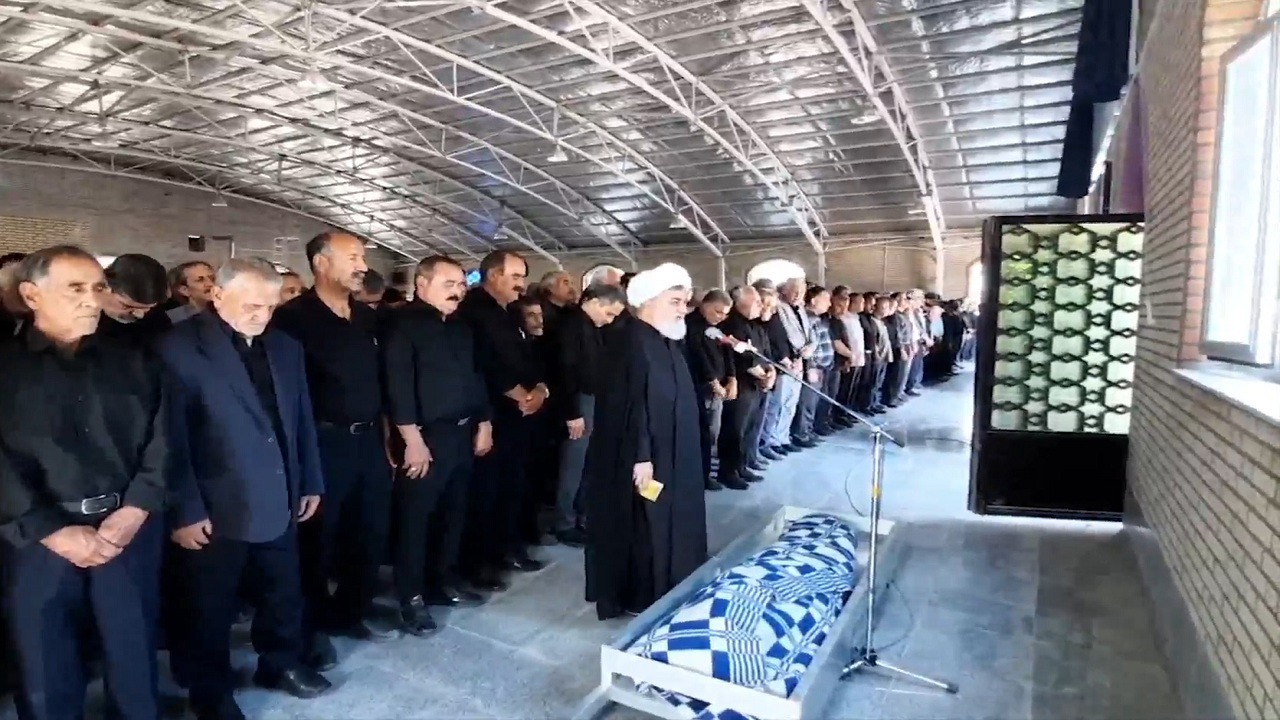 درگذشت مادر شهید مختار علی پیروی