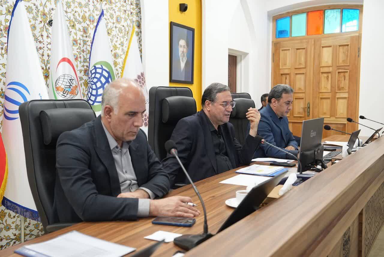 پیام آذری
