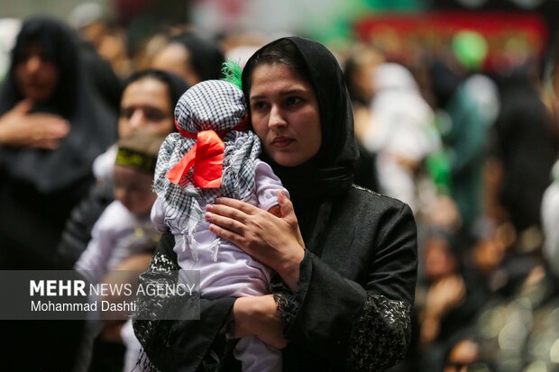 پیام آذری