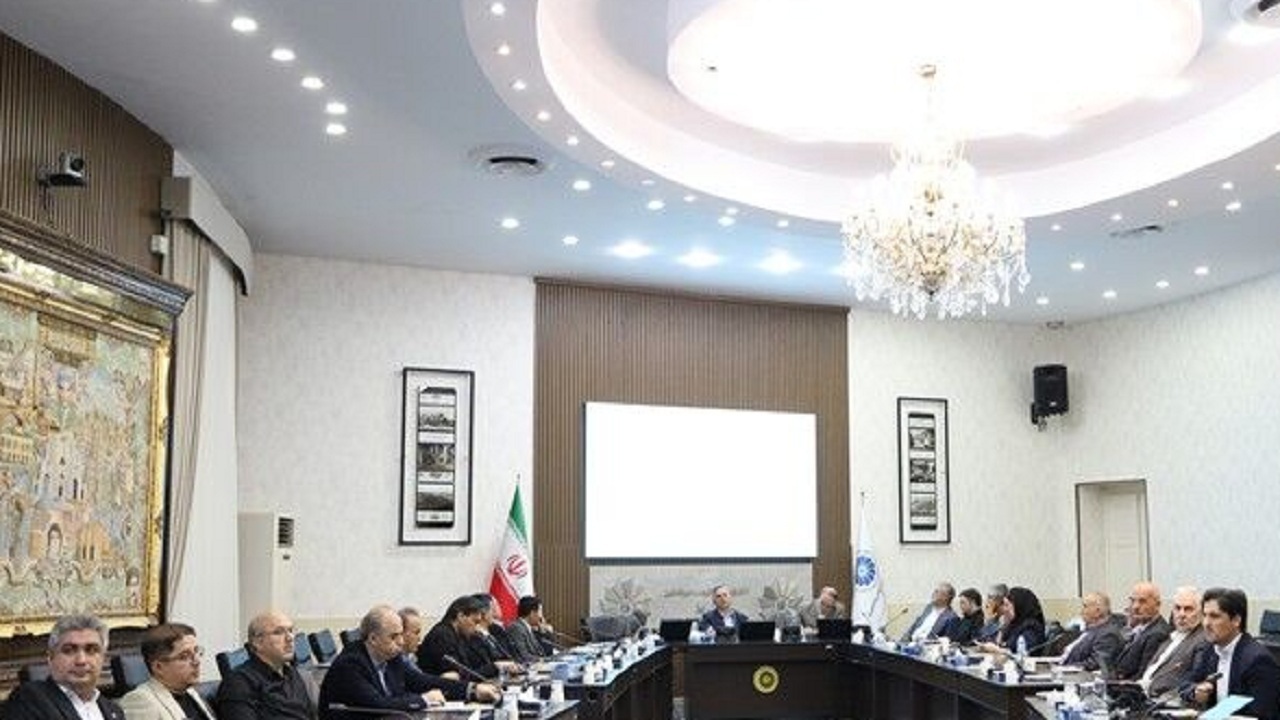 پیام آذری