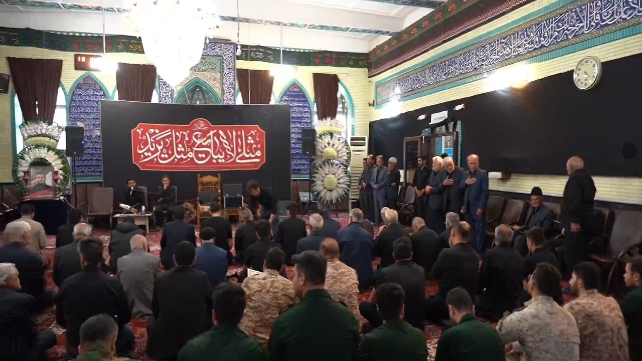 پیام آذری