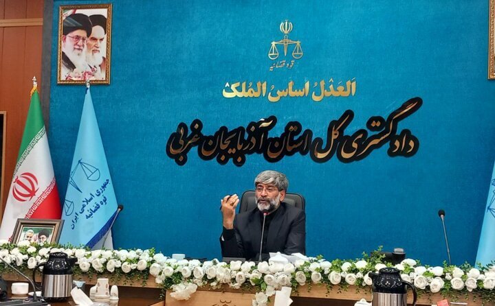 پیام آذری