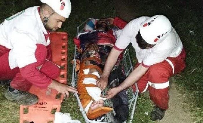 طبیعت‌گرد مصدوم در ورزقان پس از ۱۴ ساعت نجات یافت