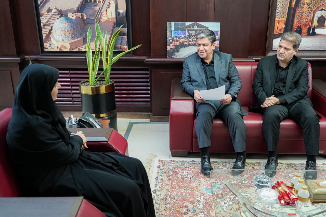 پیام آذری