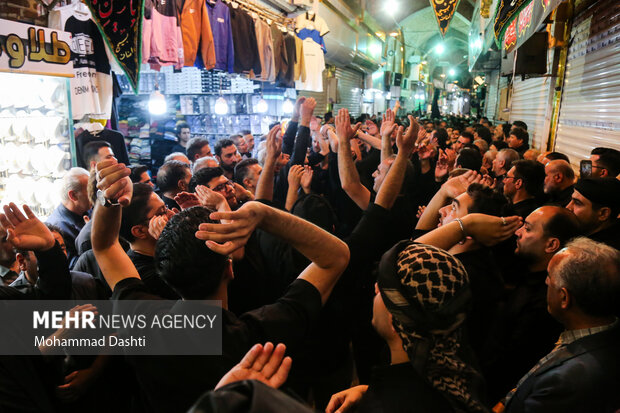 پیام آذری