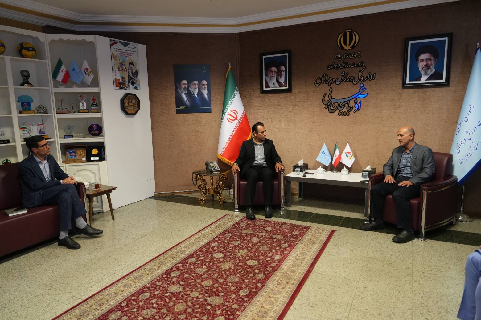 پیام آذری