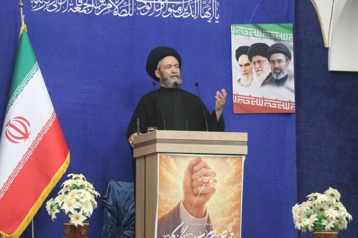 پیام آذری