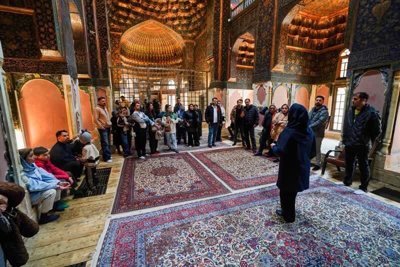 پیام آذری