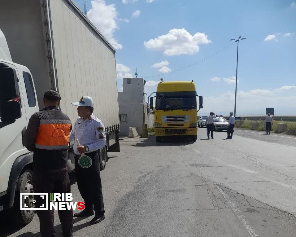 نظارت بر ناوگان حمل‌ونقل عمومی در محور جزیره اسلامی اسکو