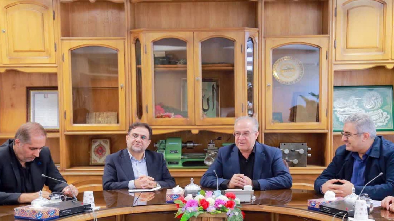 پیام آذری