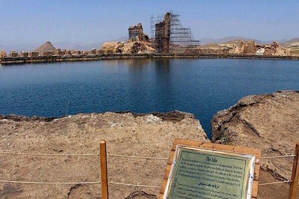 بیش از ۳۲ هزار گردشگر از مجموعه جهانی تخت سلیمان بازدید کردند