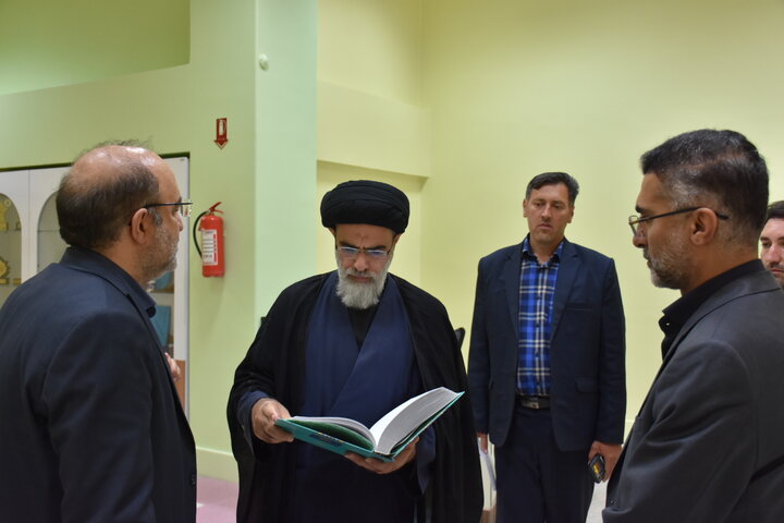 پیام آذری