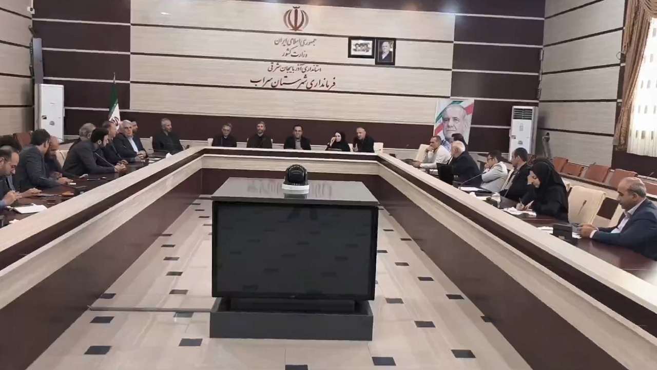 پیام آذری