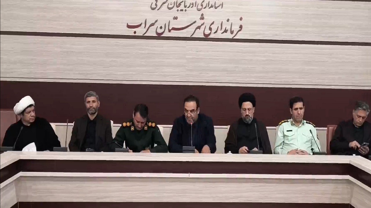 اعزام بیش از  ۳۰۰ نفر از اهالی سراب جهت حضور در آیین تشییع رهبر شهید انقلاب اسلامی