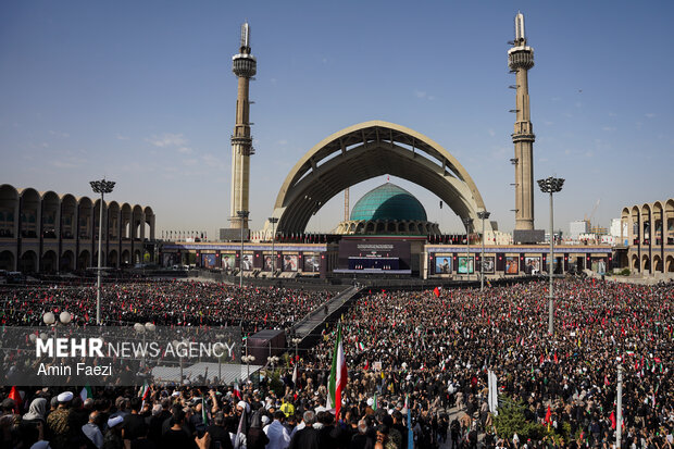 پیام آذری