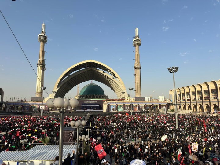پیام آذری