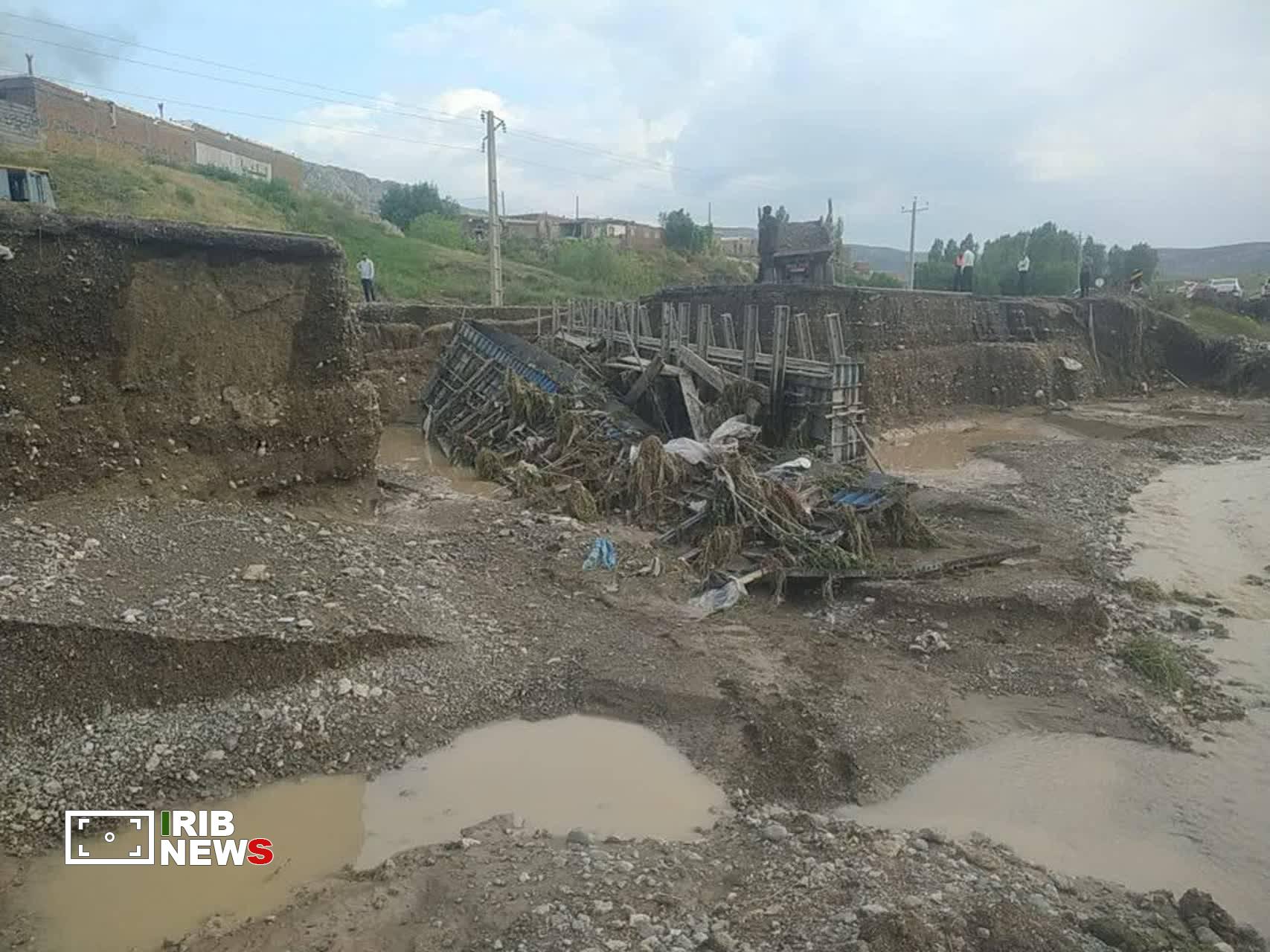 پیام آذری
