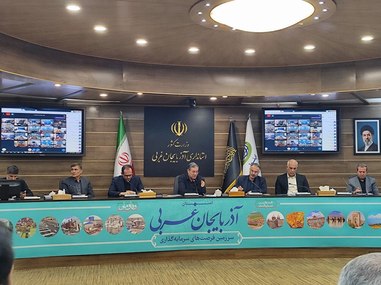 پیام آذری