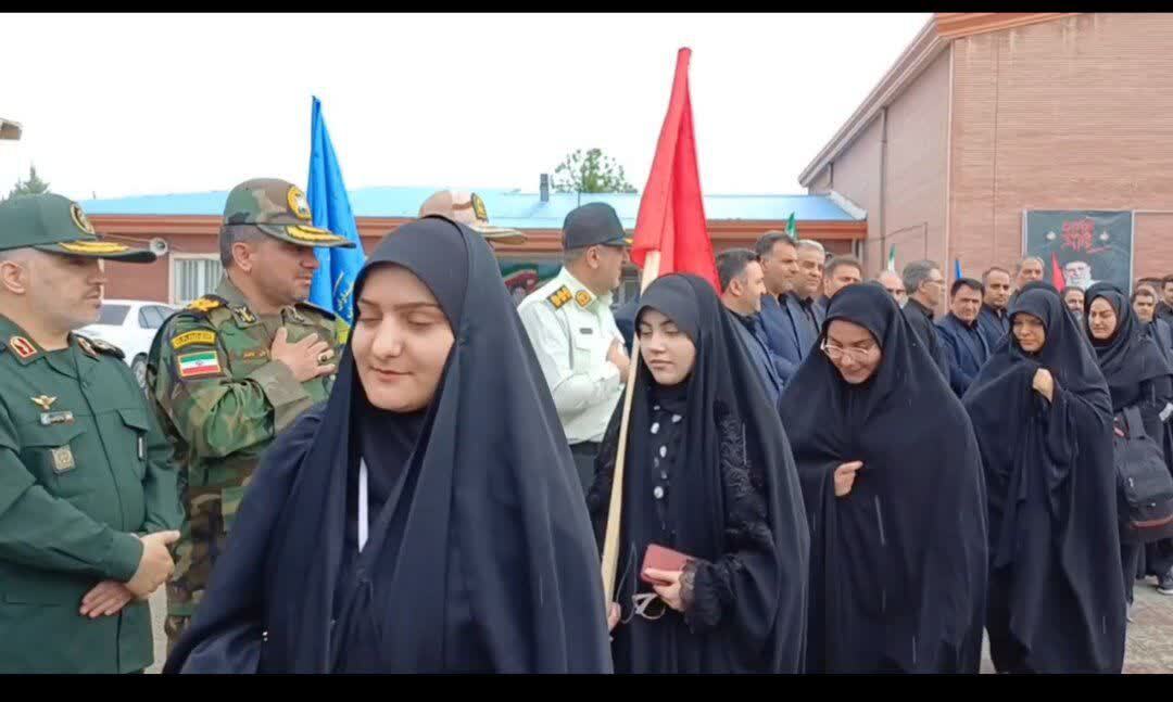 پیام آذری