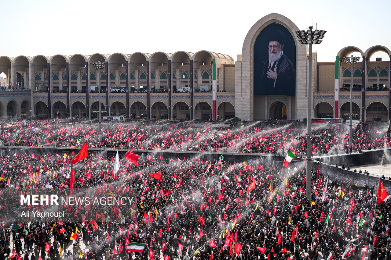از متروی پایتخت تا میعادگاه ایثار؛ وقتی تهران در «مصلی» حماسه آفرید