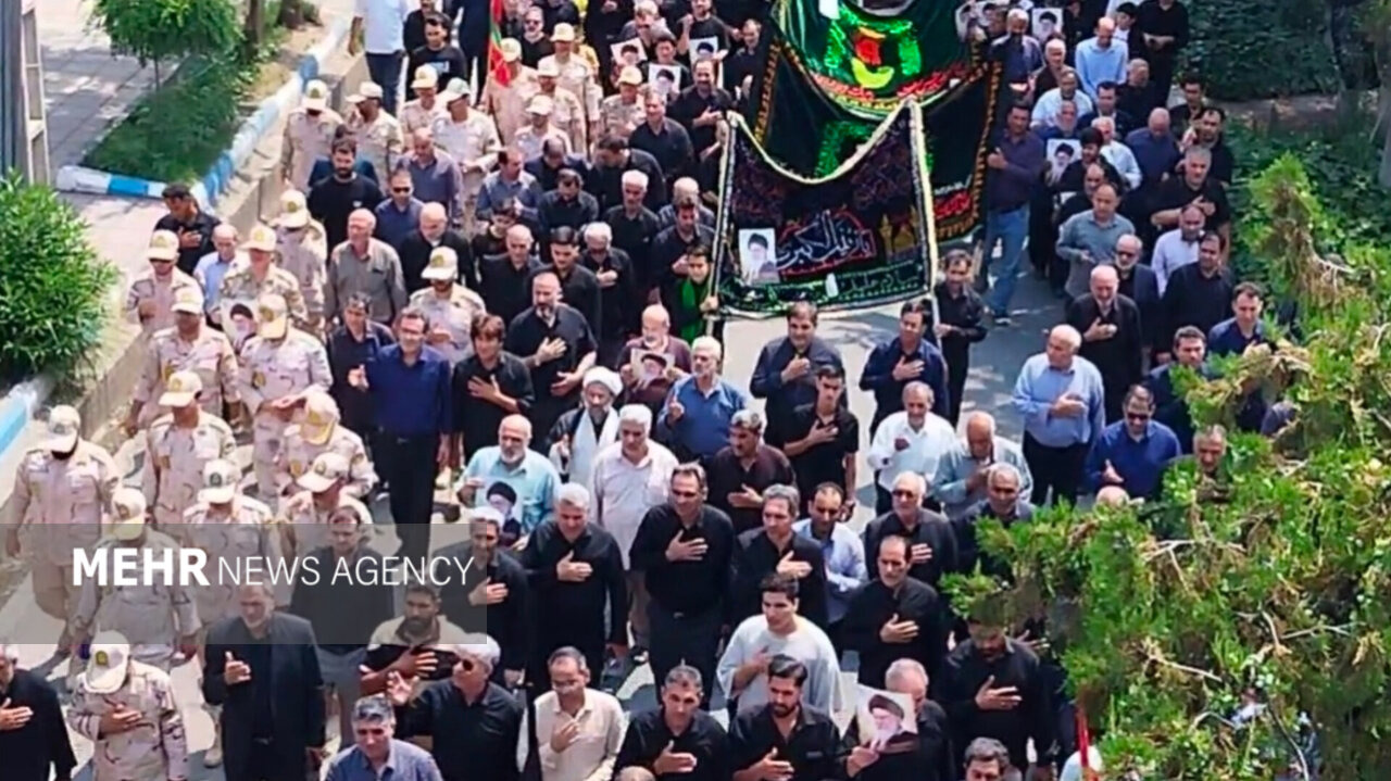 خروش مرزداران پارس آباد در وفاداری به امام شهید