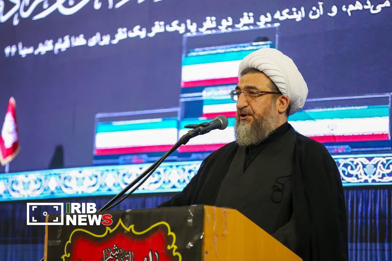 پیام آذری