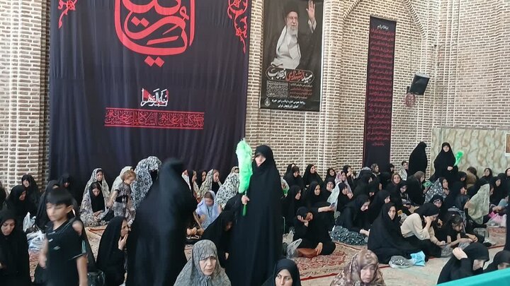 پیام آذری