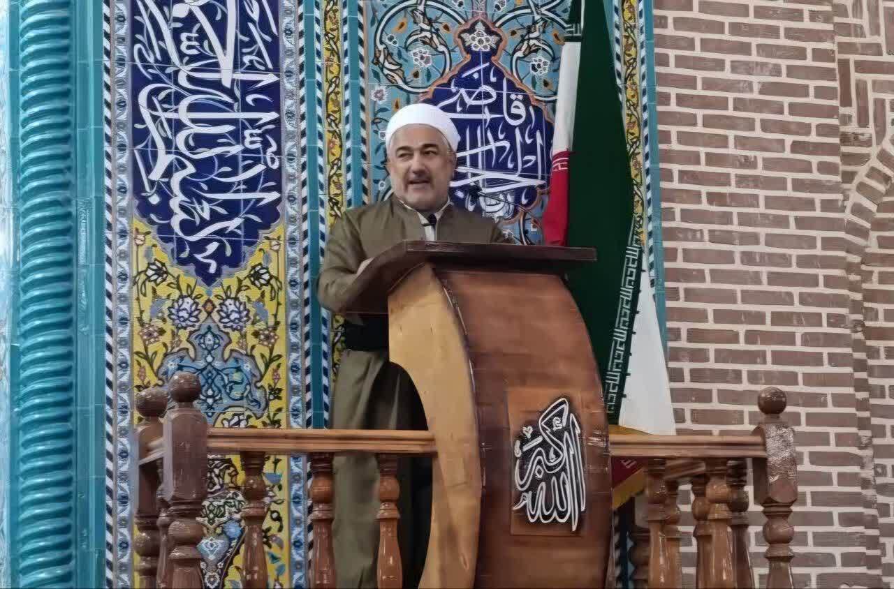 پیام آذری