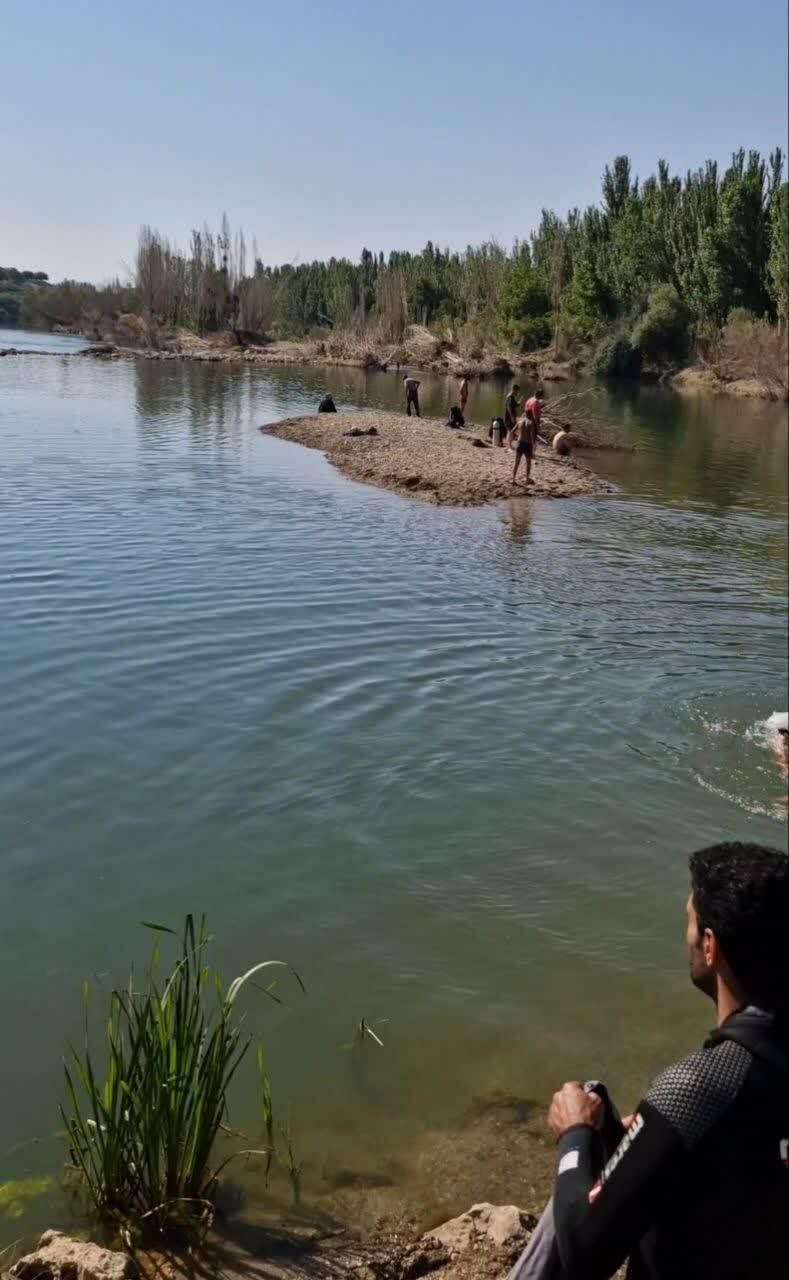 پیام آذری