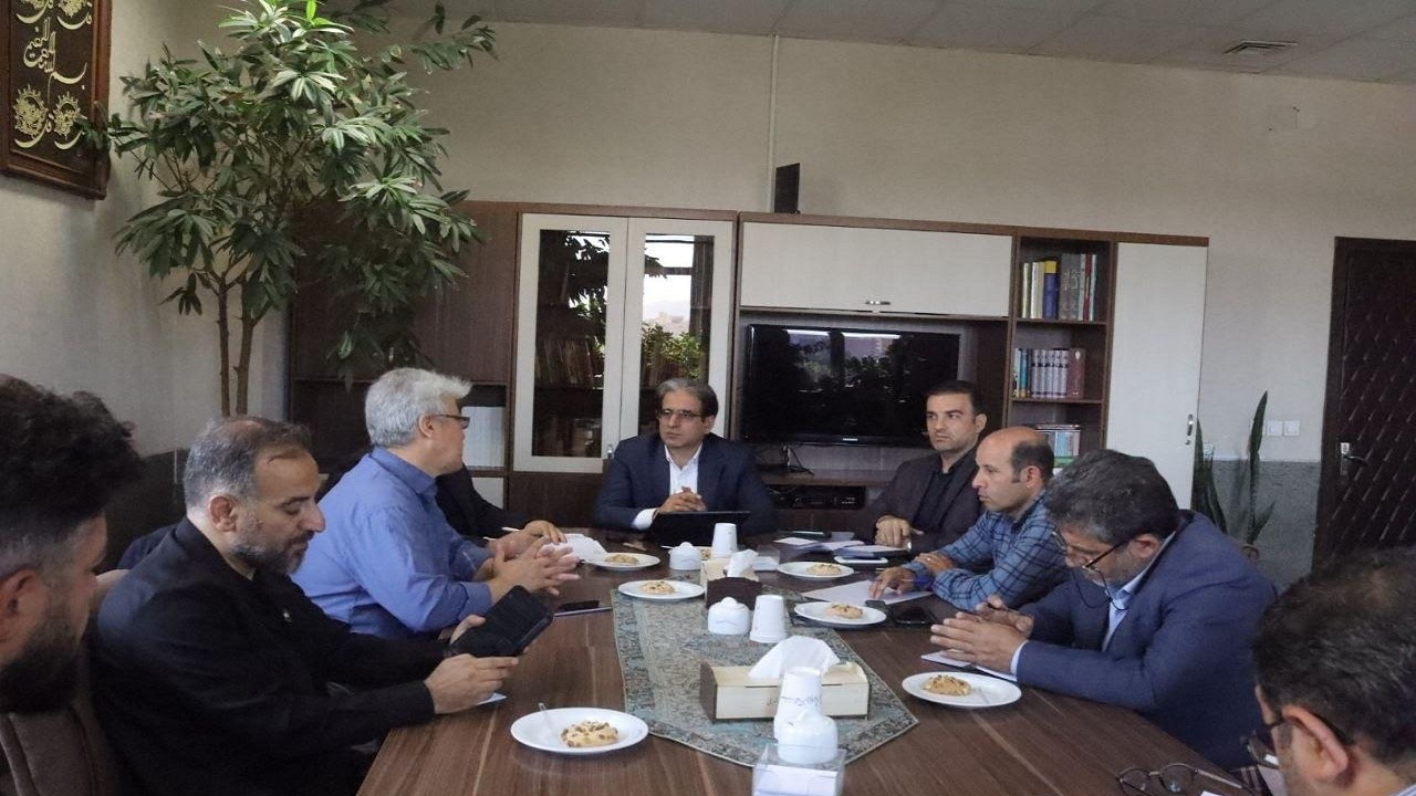 پیام آذری